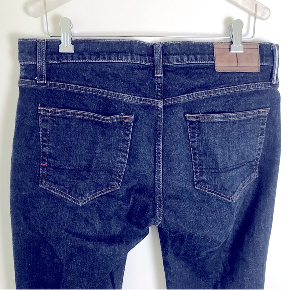 Tommy Hilfiger Dark Wash Denim Jeans 33 x 30 - Picture 6 of 11